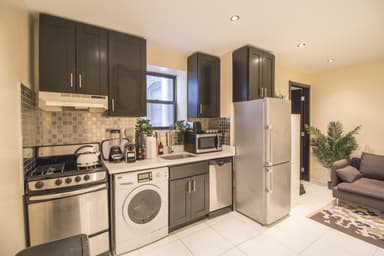 Place Preview main user avatar