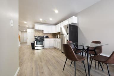 Place Preview main user avatar