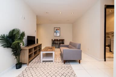 Place Preview main user avatar