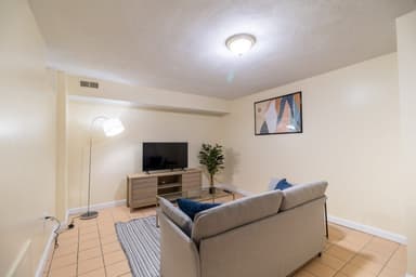 Place Preview main user avatar