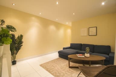 Place Preview main user avatar