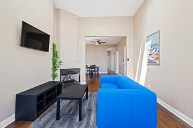 Place Preview main user avatar