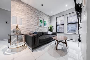 Place Preview main user avatar