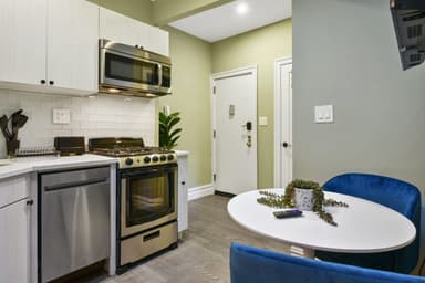 Place Preview main user avatar