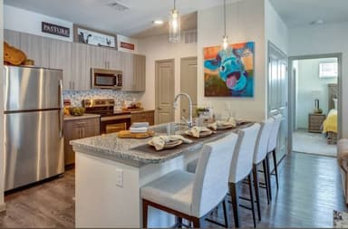 Place Preview main user avatar