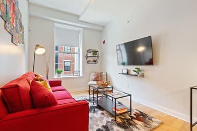 Place Preview main user avatar