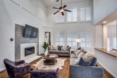 Place Preview main user avatar