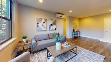 Place Preview main user avatar