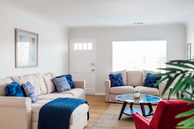 Place Preview main user avatar