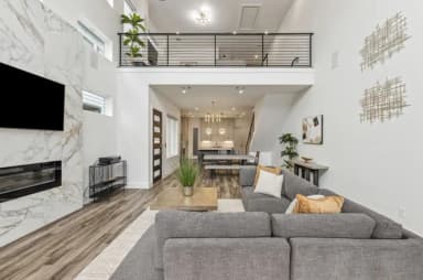 Place Preview main user avatar