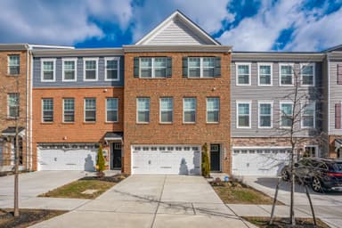 Place Preview main user avatar