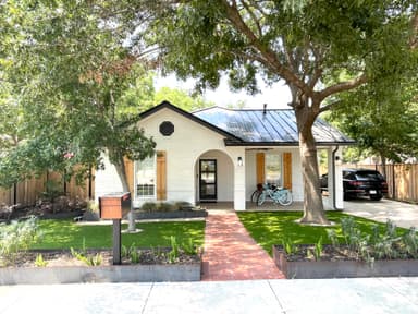 Place Preview main user avatar