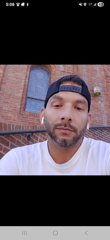 Profile Picture main user avatar