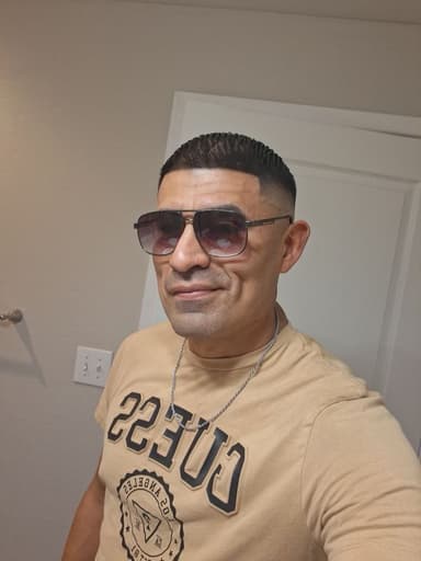 Profile Picture main user avatar