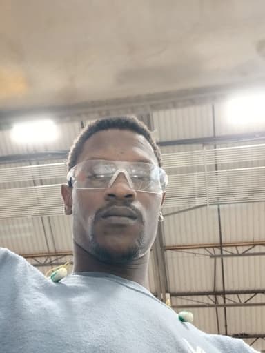 Profile Picture main user avatar