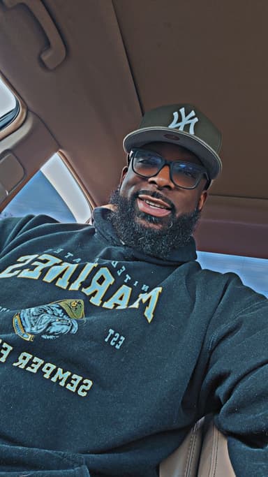 Profile Picture main user avatar