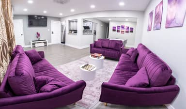 Place Preview main user avatar