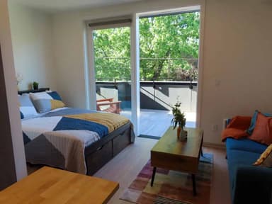 Place Preview main user avatar