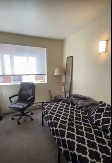 Place Preview main user avatar