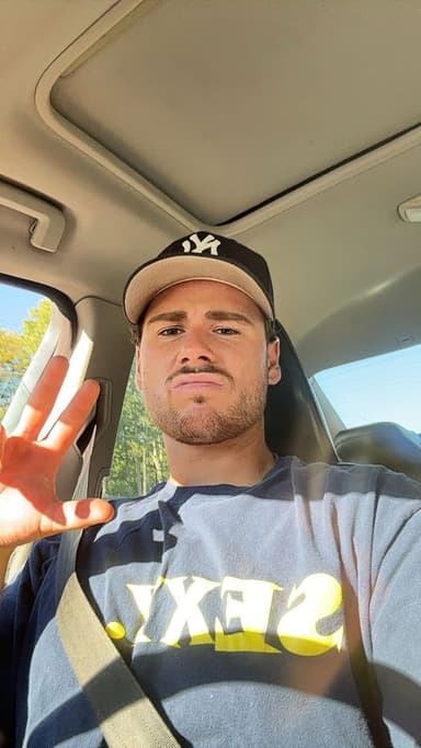 Profile Picture main user avatar