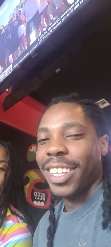 Profile Picture main user avatar