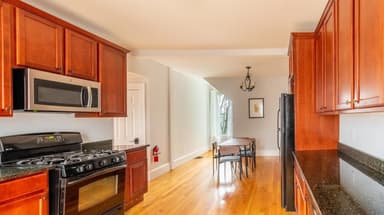 Place Preview main user avatar