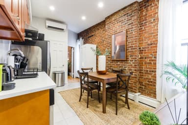 Place Preview main user avatar