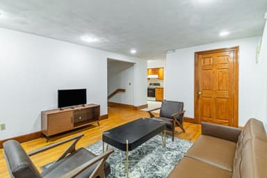 Place Preview main user avatar