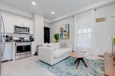 Place Preview main user avatar