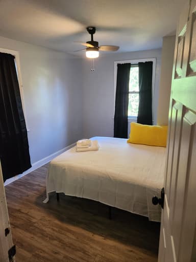 Place Preview main user avatar