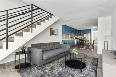 Place Preview main user avatar