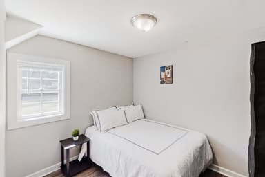 Place Preview main user avatar