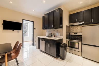 Place Preview main user avatar