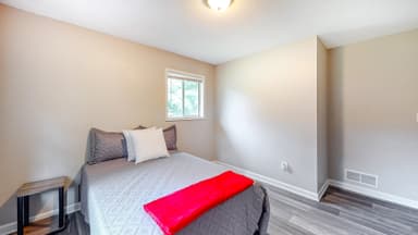 Place Preview main user avatar