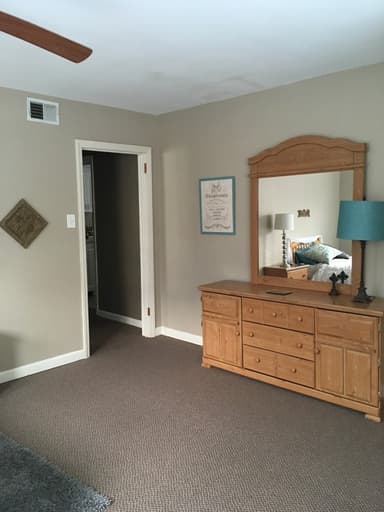 Place Preview main user avatar