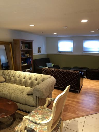 Place Preview main user avatar