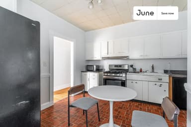 Place Preview main user avatar