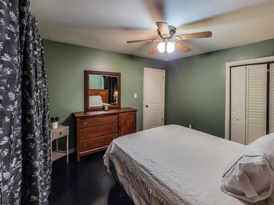 Place Preview main user avatar