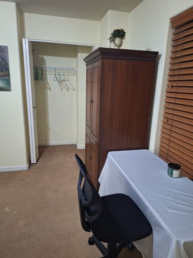 Place Preview main user avatar