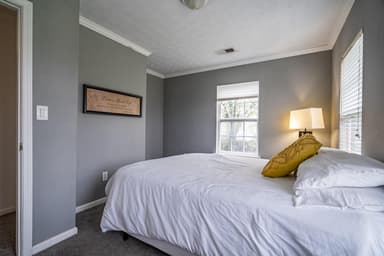 Place Preview main user avatar