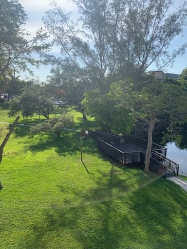 Place Preview main user avatar