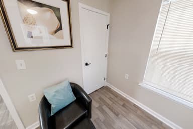 Place Preview main user avatar