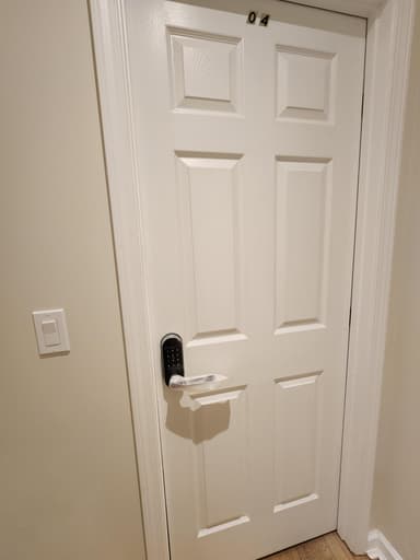 Place Preview main user avatar