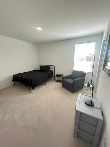 Place Preview main user avatar