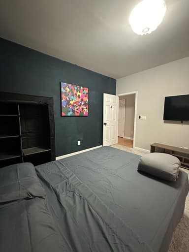 Place Preview main user avatar