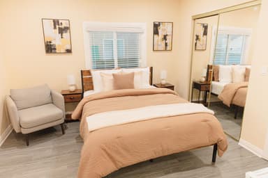 Place Preview main user avatar