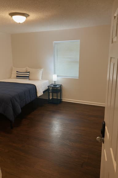 Place Preview main user avatar