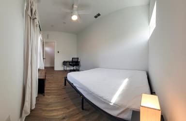 Place Preview main user avatar