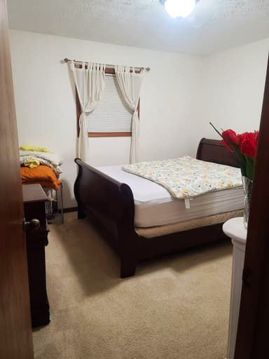 Place Preview main user avatar