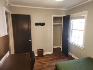 Place Preview main user avatar